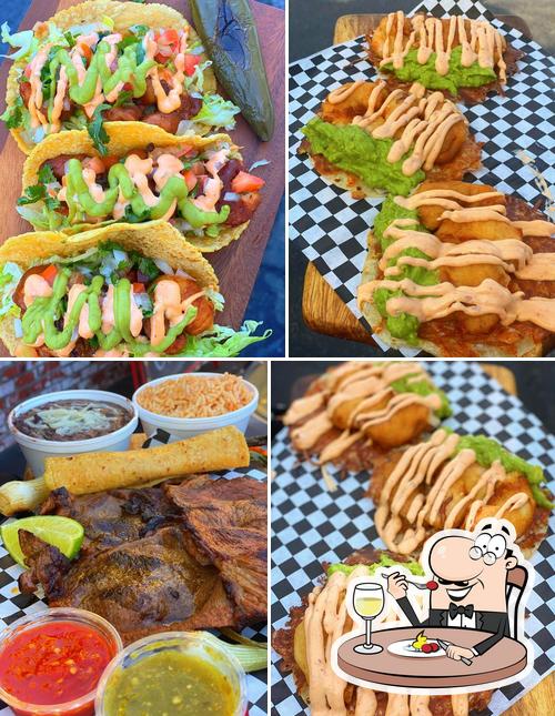 Tacos Los Desvelados Glendale in Glendale Restaurant menu and reviews