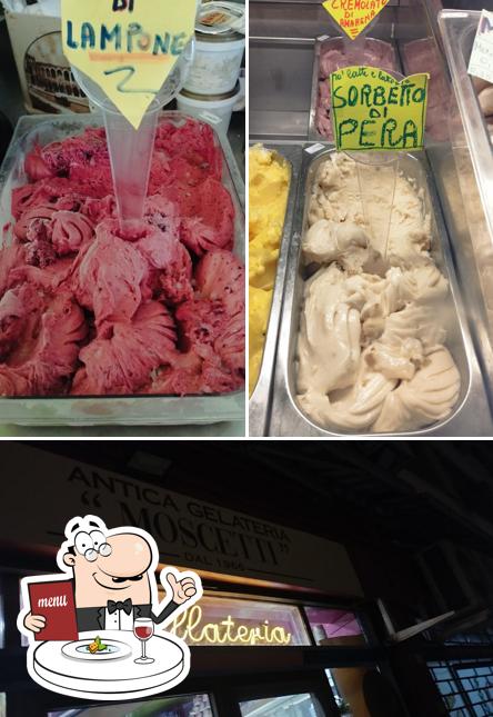 Dai un’occhiata alla foto che presenta la cibo e interni di Antica Gelateria Moscetti