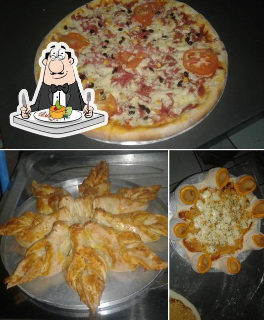 Comida em PIZZARIA & BURGUERIA BOM SABOR