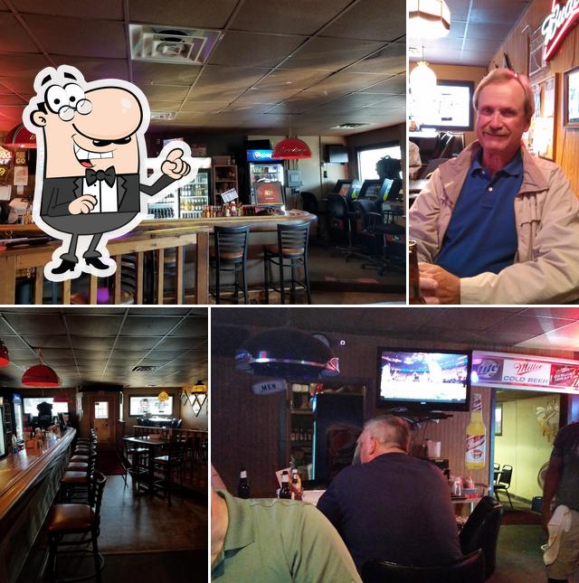 Sports Cabin, 653 N Main Ave in Garretson Restaurant reviews