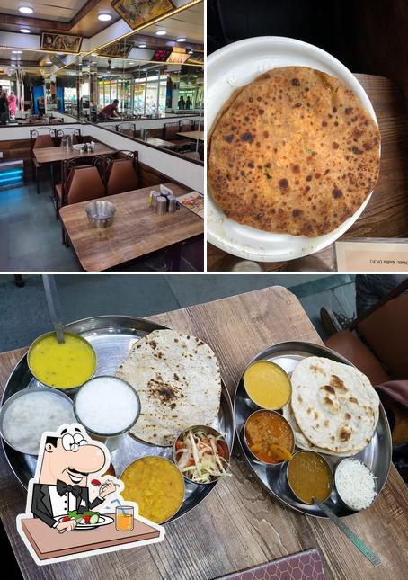 The image of Vaishno Pangi Dhaba’s food and interior