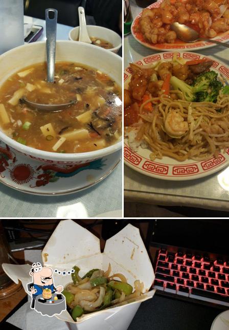 Food at Wa-Me Chinese Restaurant