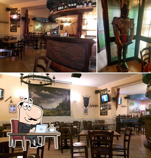 Gli interni di Excalibur Ristorante Pizzeria