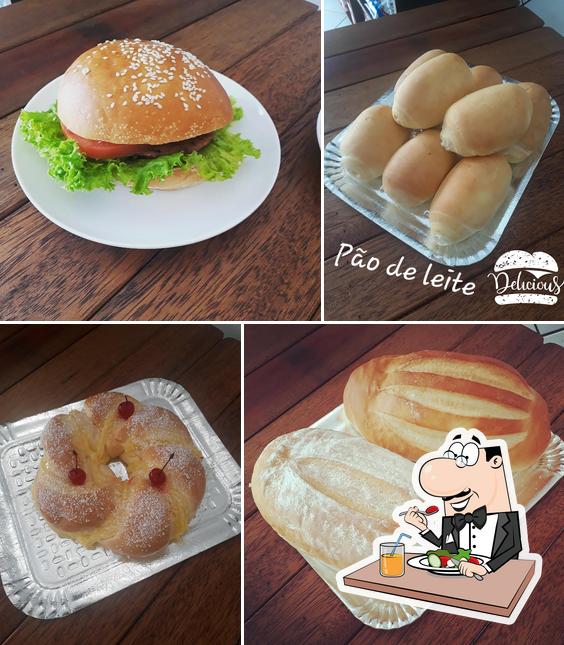 Comida em Padaria Cheirinho de Pão