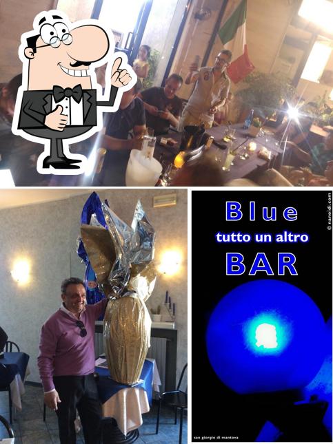 Guarda la immagine di Blue Bar