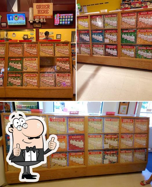 Popcorn Wagon in Frankenmuth Restaurant menu and reviews