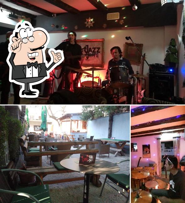 Découvrez l'intérieur de Jazz Caffe Tuzla