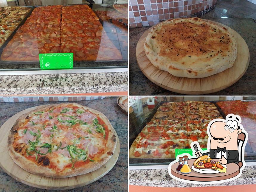 Scegli tra le svariate varianti di pizza