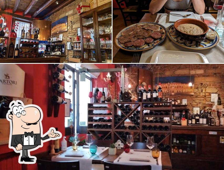 Gli interni di Osteria Il Bertoldo