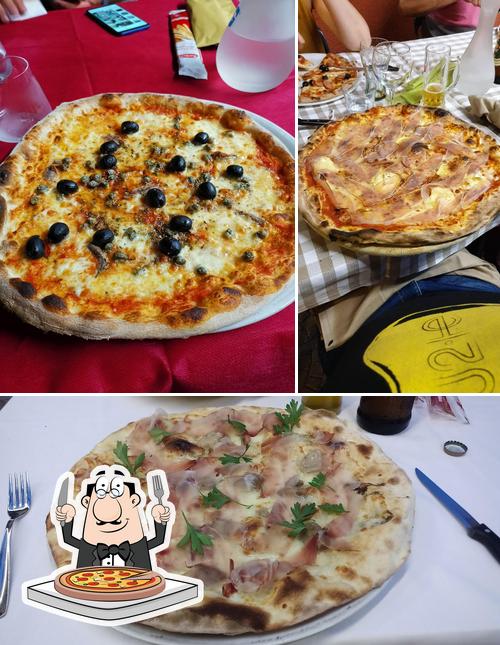 Commandez des pizzas à Pizzeria Ristorante Tato