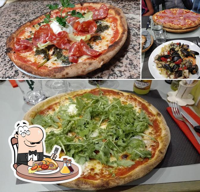 Essayez des pizzas à La Petite Agerola