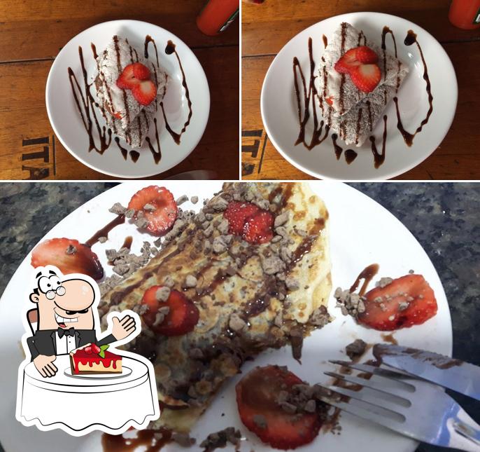 Crepelete Crepe Omelete serve uma gama de pratos doces