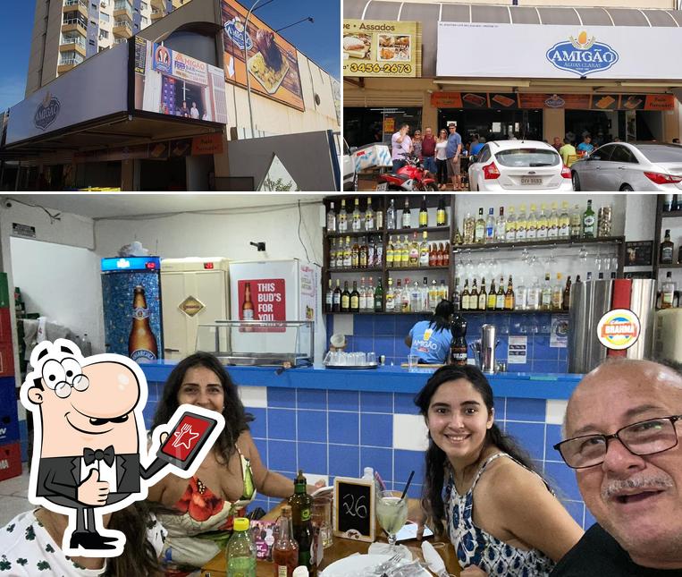 Here's a picture of Bar do Joelho Amigão