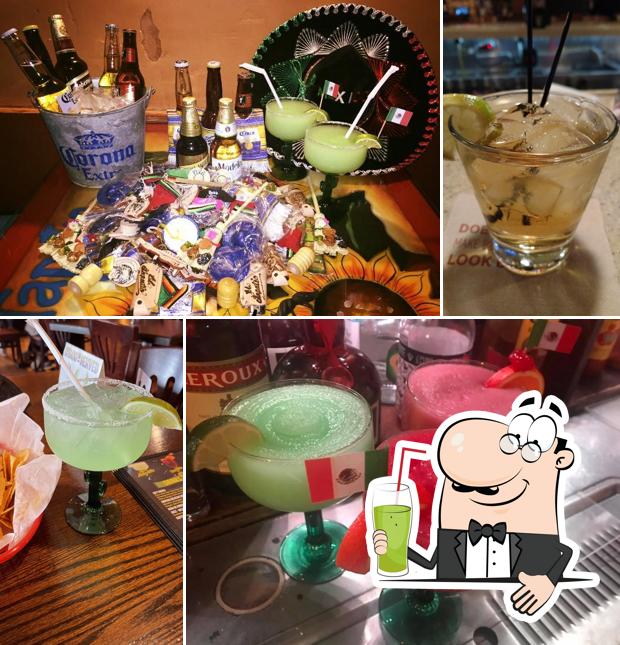 Fiesta Tapatia in Middletown Restaurant menu and reviews