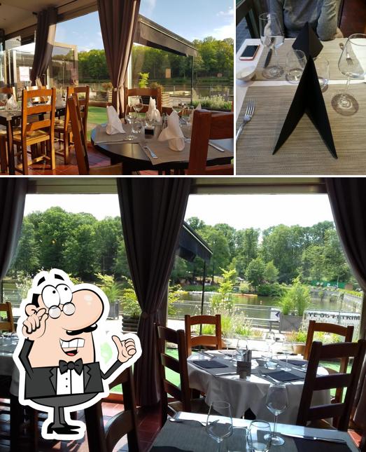 L'intérieur de Restaurant Les Etangs des Moines