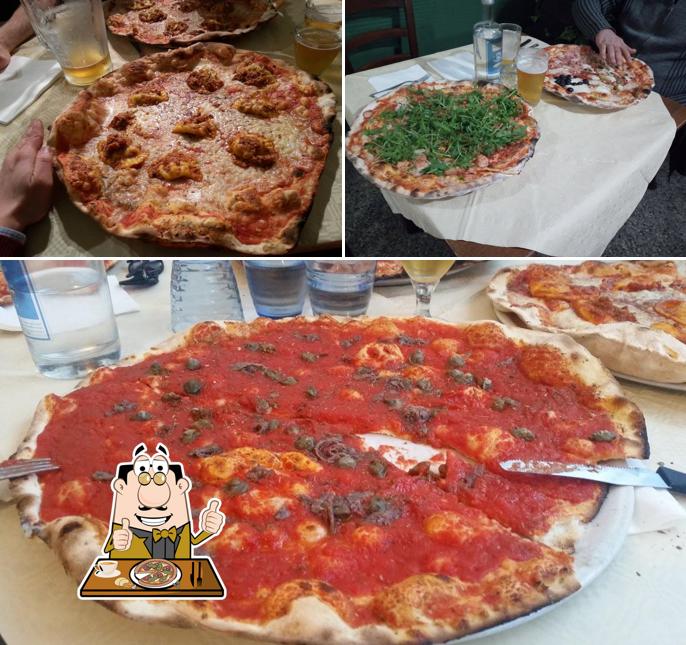 A Ristorante Pizzeria Da Nicola, vous pouvez déguster des pizzas