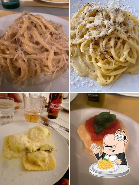 Spaghetti à la carbonara à Ristorante Gina