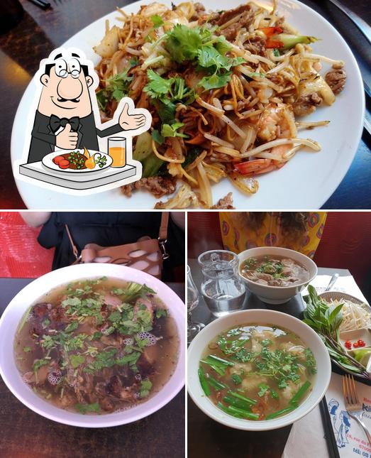Еда в "Pho Kim Saigon"