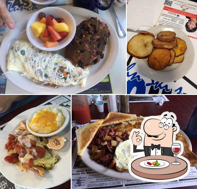 Food at John Ski's House of Breakfast & Lunch