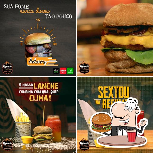 Delicie-se com um hambúrguer no Refinatto Burger Sudoeste