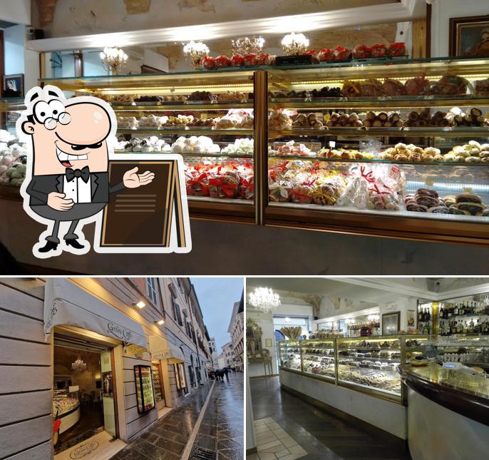 Guarda gli esterni di Gran Caffè