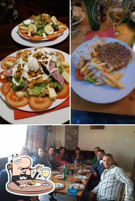 Estas son las imágenes que hay de comida y interior en Златна седумка