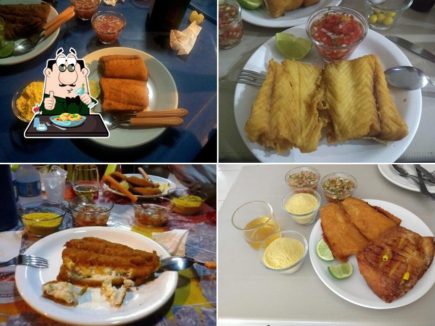 Platos en Bira's Bar