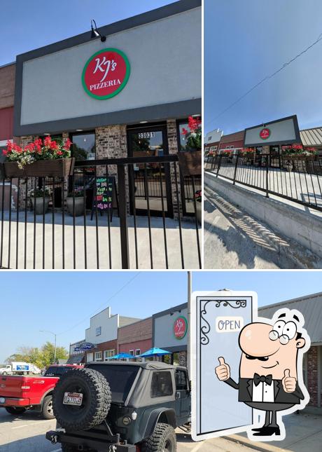 KJ's Pizzeria in De Soto Restaurant menu and reviews
