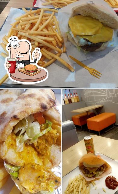 Dégustez l'un des hamburgers disponible à Frencheez