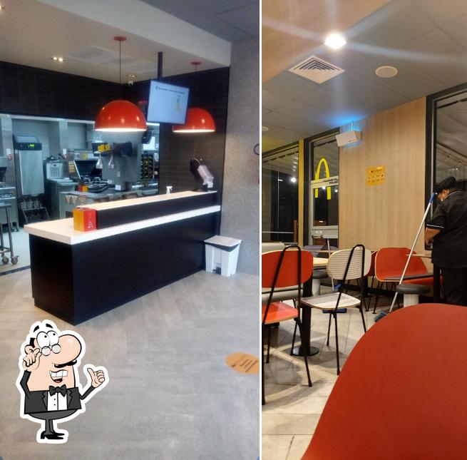 O interior do McDonald's