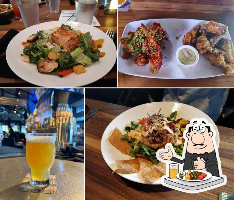 Yard House in Burlington Restaurant menu and reviews