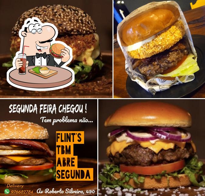Os hambúrgueres do Flint's Burger Artesanal irão saciar diferentes gostos