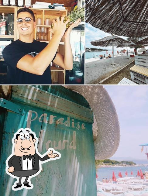 Gli interni di Kavala Beach Bar Bačvice