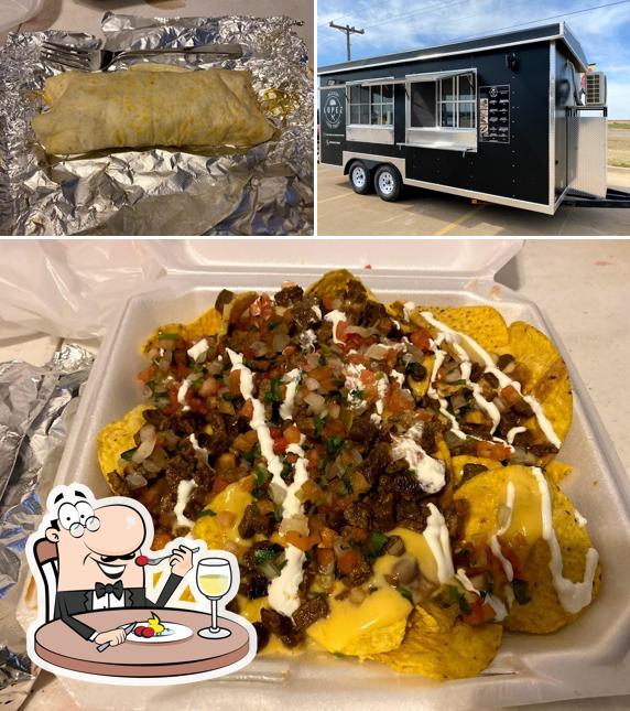 Las fotografías de comida y exterior en Lopez Mexican Food Truck