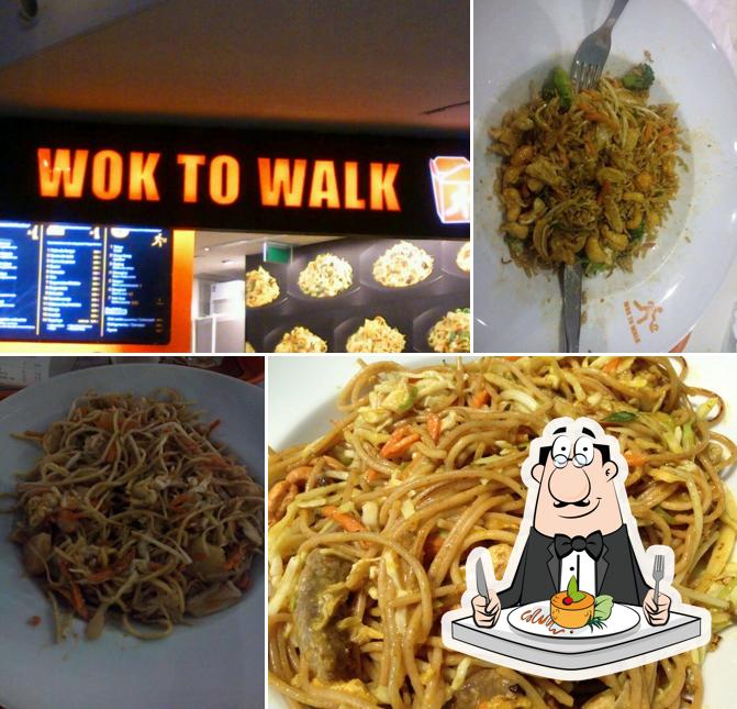 Блюда в "Wok to Walk"