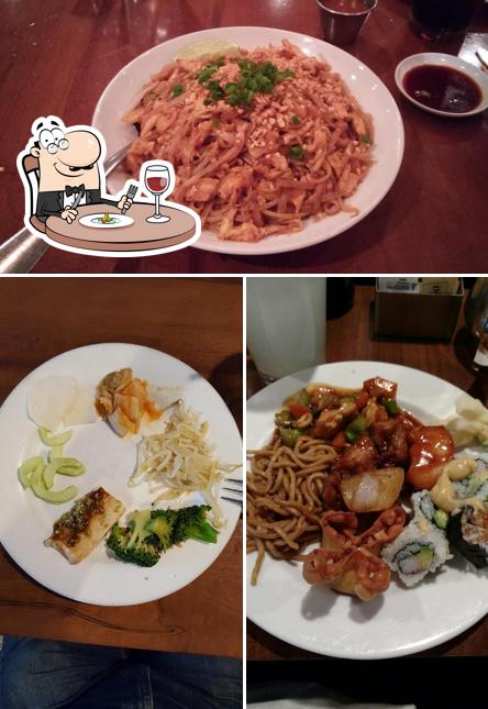 Еда в "Chinatown Restaurant"