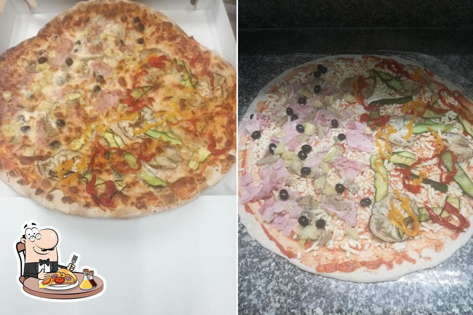 Ordina una pizza a Pizzeria Roxy