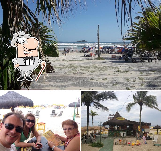 QUIOSQUE VIRADO PRA LUA pub & bar, Guarujá - Restaurant reviews