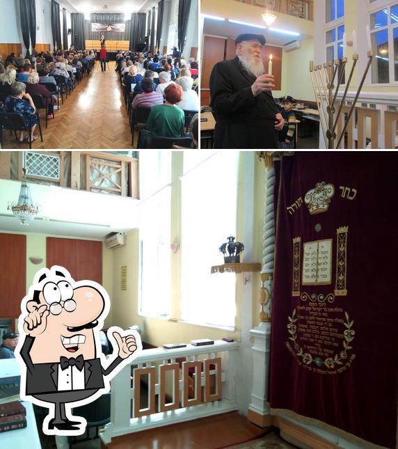 Check out how Chișinău Central Synagogue - The Jewish community looks inside