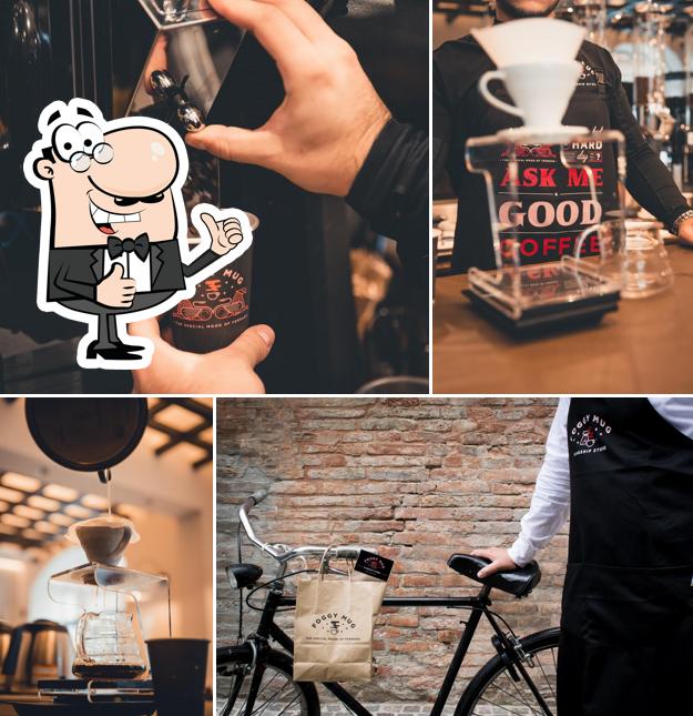 Vedi la immagine di Foggy Mug Flagship Store