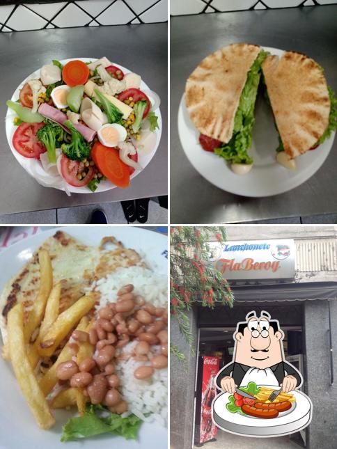 Comida em Restaurante e Café Bom Gosto