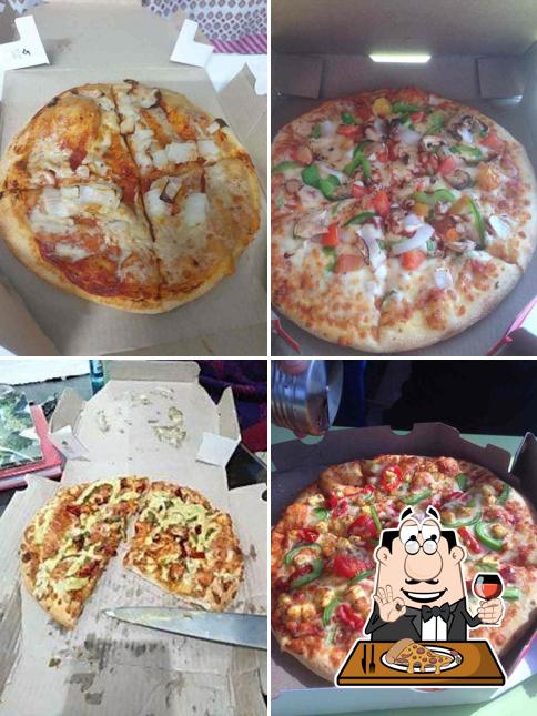 Order different variants of pizza