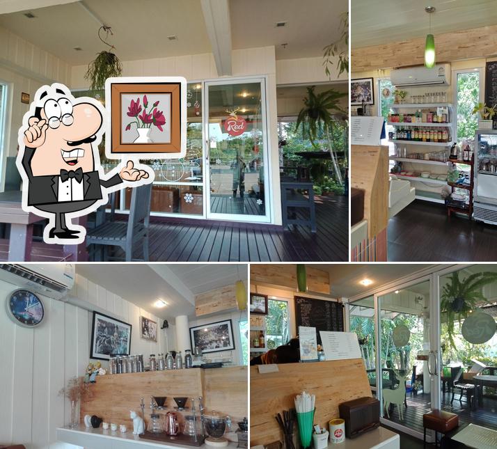 Coffee station restaurant, Khai Bok Wan Restaurant reviews