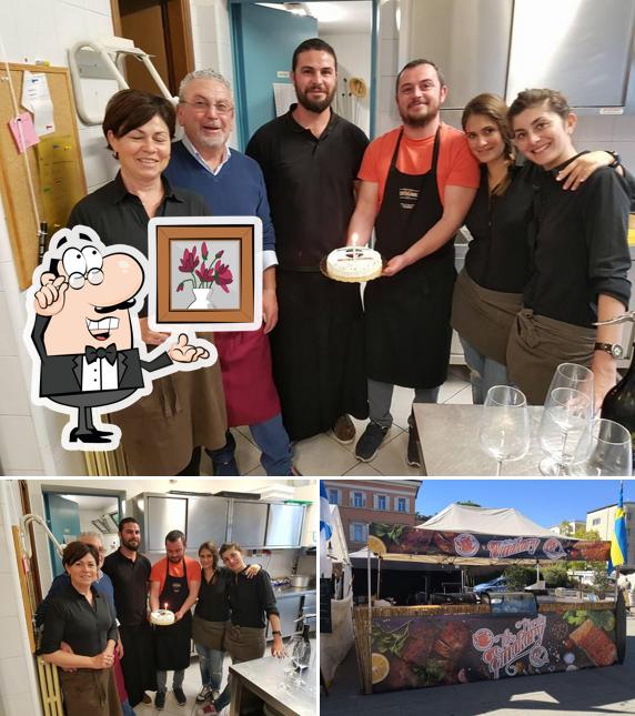 Tra le diverse cose da Osteria La Gradela si possono trovare la interni e esterno