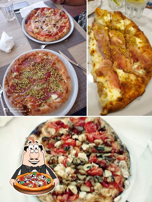 Get pizza at Amici Miei