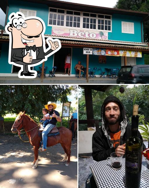 Look at this pic of Bar do Beto