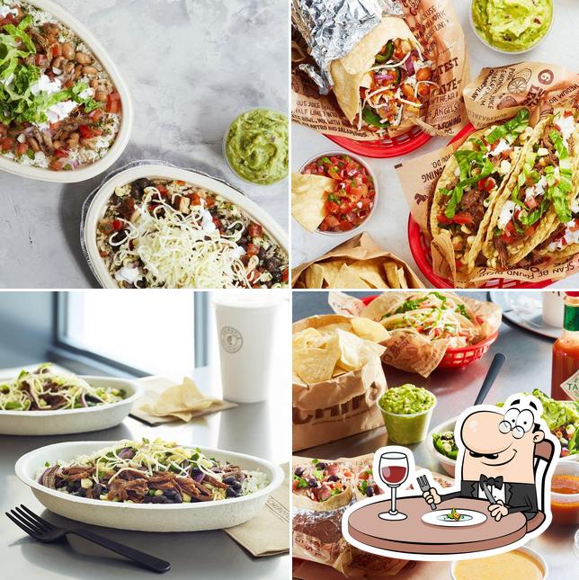 Chipotle Mexican Grill in Manteca - Restaurant menu and reviews