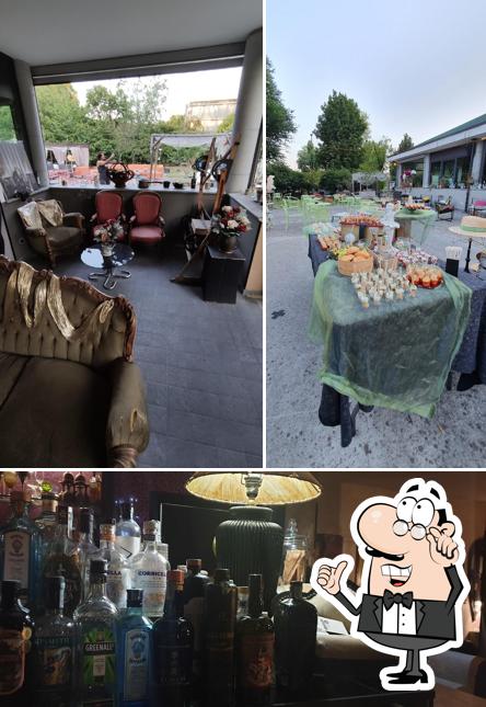 Dai un'occhiata agli interni di Pout Pourri Vintage Café