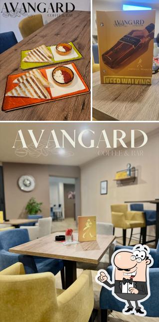 Gli interni di Avangard Coffee & Bar