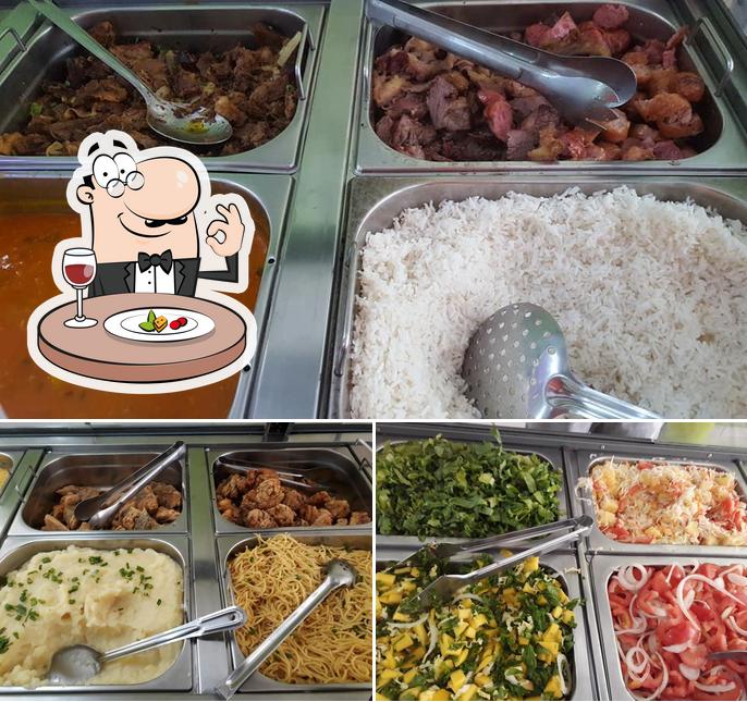 Comida em Restaurante e Churascaria da Hora